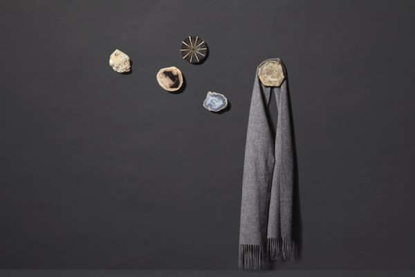 Knobs in precious materials
