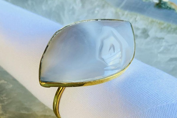 Eyecatcher at the table