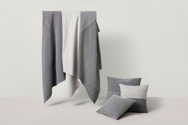 Woven throws and cushion covers