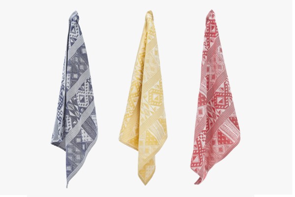 Woven tabletop textiles